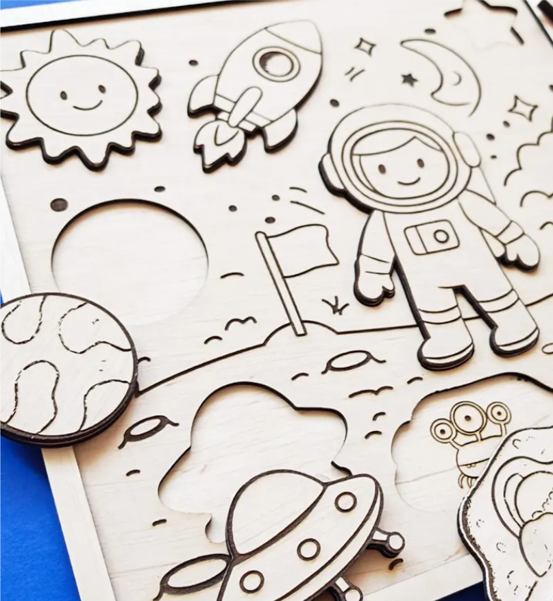 Puzzle em Madeira - Exploração Espacial